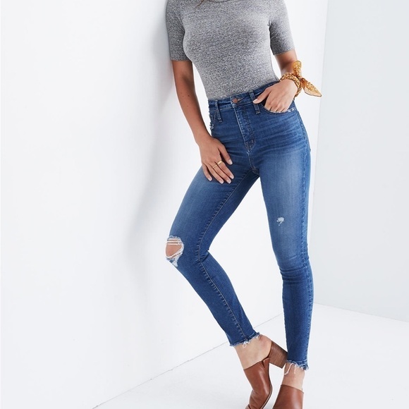 Madewell Curvy High-Rise Skinny Jeans: Drop Step-Hem Edition - Picture 1 of 15